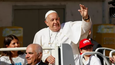 FILE PHOTO: Pope Francis arrives for the weekly general audience in Saint Peter's Square at the Vatican, June 12, 2024. REUTERS/Ciro De Luca/File Photo