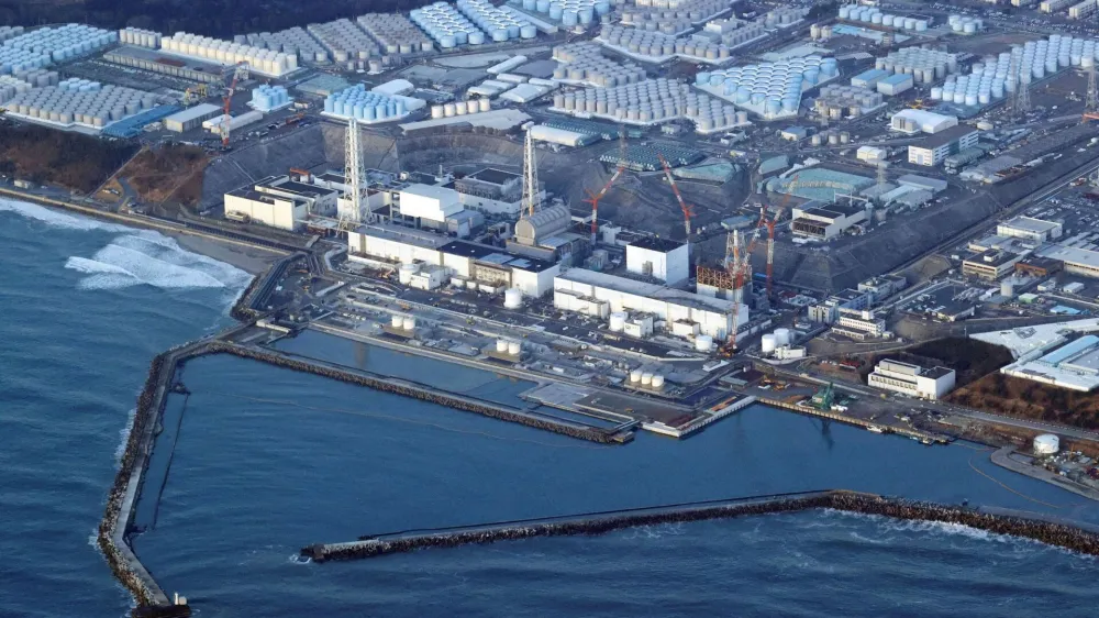 FILE PHOTO: An aerial view shows the Fukushima Daiichi nuclear power plant following a strong earthquake, in Okuma town, Fukushima prefecture, Japan in this photo taken by Kyodo on March 17, 2022. Mandatory credit Kyodo/via REUTERS ATTENTION EDITORS - THIS IMAGE WAS PROVIDED BY A THIRD PARTY. MANDATORY CREDIT. JAPAN OUT. NO COMMERCIAL OR EDITORIAL SALES IN JAPAN/File Photo