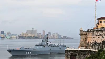 Russian frigate Admiral Gorshkov enters Havana's bay, Cuba, June 12, 2024. REUTERS/Stringer