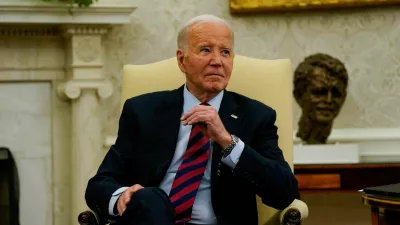 FILE PHOTO: U.S. President Joe Biden reacts to questions from reporters during a meeting with NATO Secretary General Jens Stoltenberg in the Oval Office at the White House in Washington, U.S., June 17, 2024. REUTERS/Elizabeth Frantz/File Photo