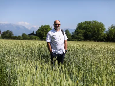 15.06.2022. Aleš Kuhar, visokošolski učitelj/predavateljŠtudij biotehnologije, Oddelek za zootehnikoKatedra za agrarno ekonomiko, politiko in pravo.OPOMBA: za objavo v Objektivu!//FOTO: Bojan Velikonja / Foto: Bojan Velikonja