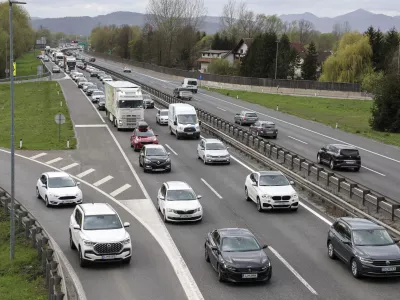 - 29.03. 2024 - kolone, zastoji, zgoščen promet, obvoznica //FOTO: Jaka Gasar