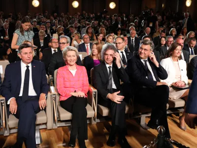 Ob slovenskem predsedniku in premierju sta bila na blejskem forumu tudi hrvaški premier Andrej Plenković in prvič tudi predsednica evropske komisije Ursula von der Leyen. Foto: Bojan Velikonja