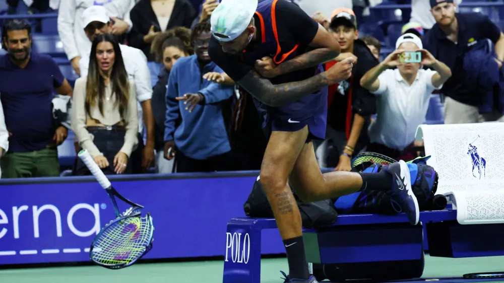 Tennis - U.S. Open - Flushing Meadows, New York, United States - September 7, 2022 Australia's Nick Kyrgios smashes his racket after his quarter final match against Russia's Karen Khachanov REUTERS/Mike Segar   TPX IMAGES OF THE DAY