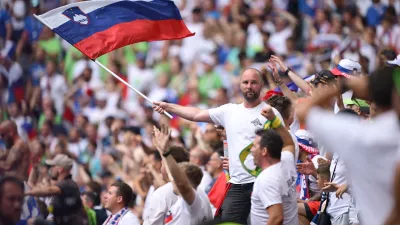 Nemcija, Munchen.Tekma nogometnega evropskega prvenstva Euro 2024 med Slovenijo in Srbijo.Slovenski navijaci.