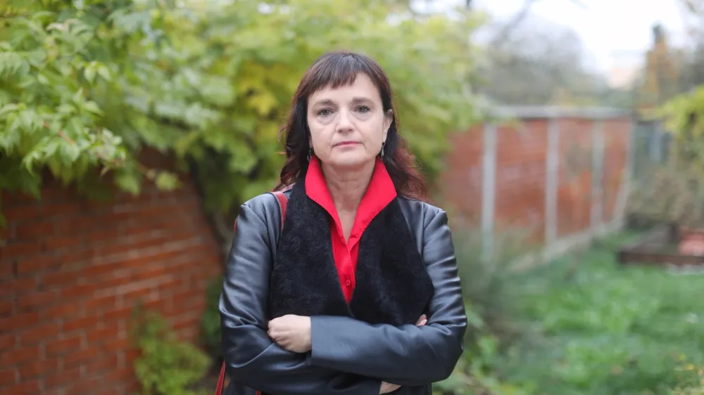 ﻿- 27.10.2021 – dr. Metka Paragi, virologinja - odpuščena mikrobiologinja Nacionalnega laboratorija za zdravje, okolje in hrano (NLZOH)  //FOTO: Bojan Velikonja