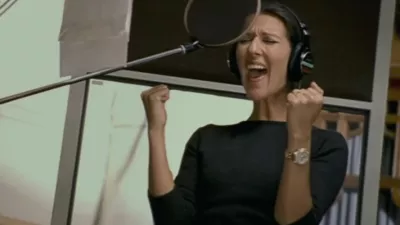 Celine Dion spregovorila o svojem boju z boleznijo otrdelega telesa.