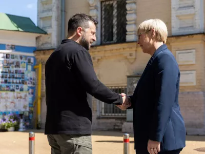 Ukraine's President Volodymyr Zelenskiy meets with Slovenian President Natasa Pirc Musar, amid Russia's attack on Ukraine, in Kyiv, Ukraine June 28, 2024. Ukrainian Presidential Press Service/Handout via REUTERS ATTENTION EDITORS - THIS IMAGE HAS BEEN SUPPLIED BY A THIRD PARTY.