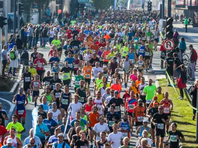 ﻿27.10.2019 - - 24. Ljubljanski maraton 2019 - največji tekaški dogodek v Sloveniji - //FOTO: Bojan Velikonja