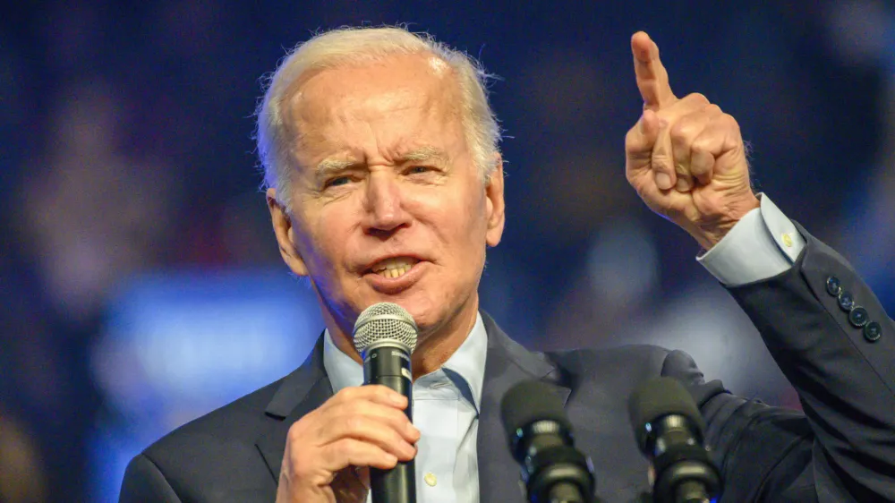 05 November 2022, US, Philadelphia: US President Joe Biden speaks during a rally with former President Barack Obama, Democratic candidate for US Senator John Fetterman, and Democratic candidate for Governor Josh Shapiro at the Liacouras Center, ahead of the 2022 United States midterm elections held on 08 November 2022. Photo: Ricky Fitchett/ZUMA Press Wire/dpa