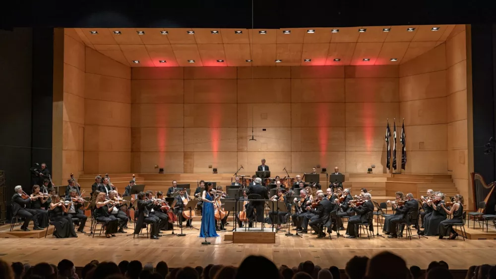 Orkester Majskega glasbenega festivala iz Firenc, Zubin Mehta (dirigent), Lana Trotovšek (violina)