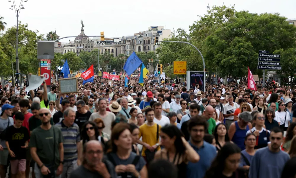 Demonstrators protest against mass tourism in Barcelona, Spain, July 6, 2024. The Catalan capital received more than 12 million tourists in 2023 and expects more in 2024. REUTERS/Bruna Casas / Foto: Bruna Casas