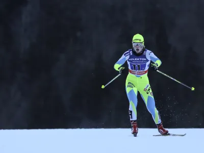 ﻿Eva Urevc- 17.01.2016 - Planica - tek na smučeh - svetovni pokal v teku na smučeh v dolini pod Poncami - prva zgodovinska tekma - ekipno  //FOTO: Jaka Gasar