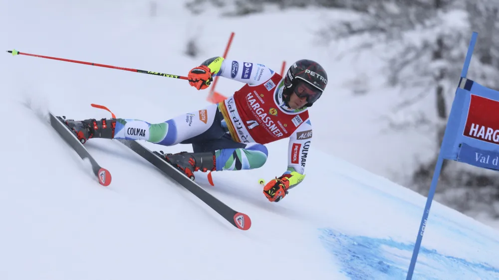 Slovenia's Zan Kranjec speeds down the course during the first run of an alpine ski, men's World Cup giant slalom, in Val D'Isere, France, Saturday, Dec.10, 2022. (AP Photo/Marco Trovati)