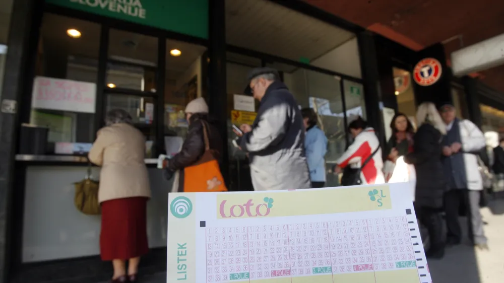 - Loterija Slovenije - LOTO rekordni znesek za sedmico 3.350.000 EUR - //FOTO: Luka Cjuha