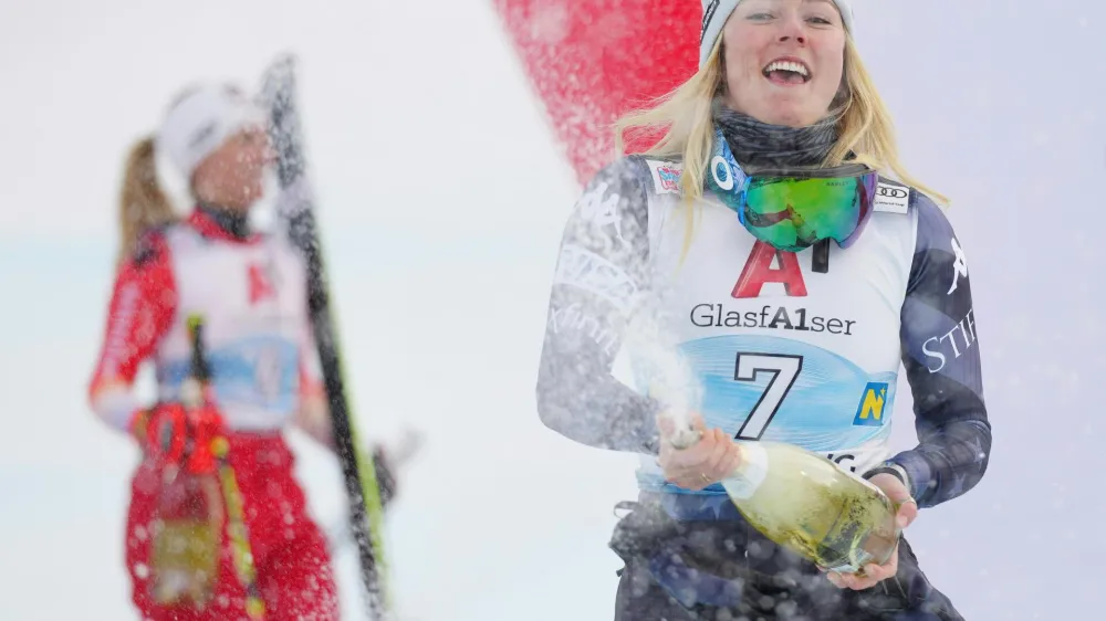 Mikaela Shiffrin bo imela na jutrišnjem slalomu priložnost, da doseže tretjo zmago v treh dneh, ki bi bila njena že jubilejna 80. v svetovnem pokalu. 