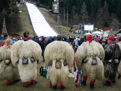 ﻿- kurenti- 23.02.2020 – Ljubno ob Savinji - FIS Svetovni pokal v smučarskih skokih za ženske - ženski smučarki skoki – posamična tekma //FOTO: Matjaž Rušt