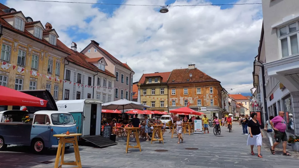 V središču Kranja bodo v prihodnjih dneh začeli geološke in geomehanske raziskave tal.