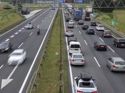 - 21.06.2024 - zastoji na zahodni ljubljanski obvoznici, smer primorska //FOTO: Jaka Gasar