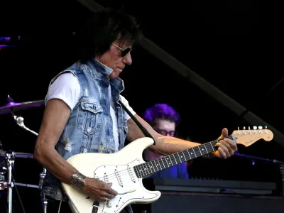 FILE PHOTO: Musician Jeff Beck performs with actor Johnny Depp (not pictured) during the Helsinki Blues Festival in Helsinki, Finland, June 19, 2022. Lehtikuva/Jussi Nukari via REUTERS   ATTENTION EDITORS - THIS IMAGE WAS PROVIDED BY A THIRD PARTY. NO THIRD PARTY SALES. NOT FOR USE BY REUTERS THIRD PARTY DISTRIBUTORS. FINLAND OUT. NO COMMERCIAL OR EDITORIAL SALES IN FINLAND./File Photo