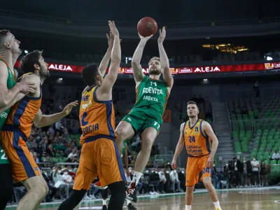 Jaka Blažič- 30.03.2022 – košarka - Cedevita Olimpija: Valencia, evropski pokal, 17. krog: //FOTO: Luka Cjuha