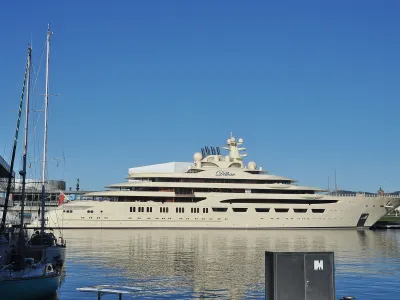 Dilbar 156 metrov <br>Največja jahta oligarha Ališerja Usmanova