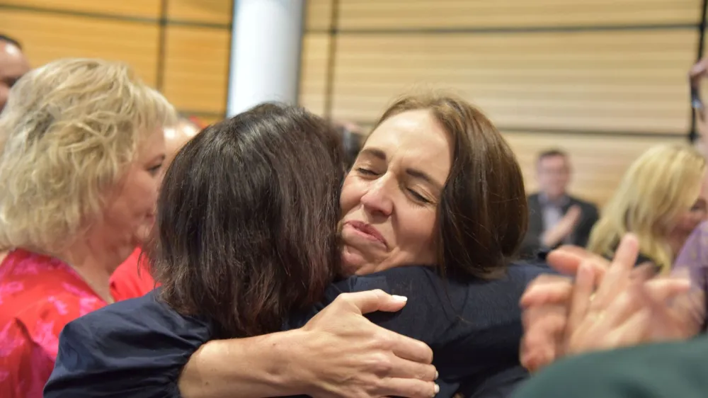 New Zealand Prime Minister Jacinda Ardern reacts following the announcement of her resignation at the War Memorial Hall, in Napier, New Zealand January 19, 2023. AAP Image/Ben McLay via REUTERS ATTENTION EDITORS - THIS IMAGE WAS PROVIDED BY A THIRD PARTY. NO RESALES. NO ARCHIVE. AUSTRALIA OUT. NEW ZEALAND OUT