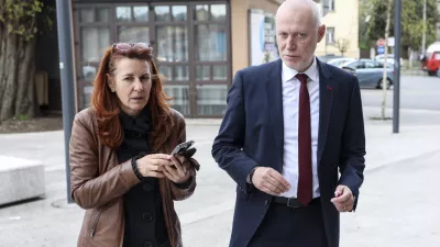 Andreja Katič, Milan Brglez- 04. 04. 2024 - predkongresno terensko srečanje članov stranke SD, na katerem bodo med drugim kandidati za vodenje SD predstavili svoje volilne programe; prostori bivše Občine Ljubljana - Vič, Trg mladinskih delovnih brigad 7 //FOTO: Jaka Gasar