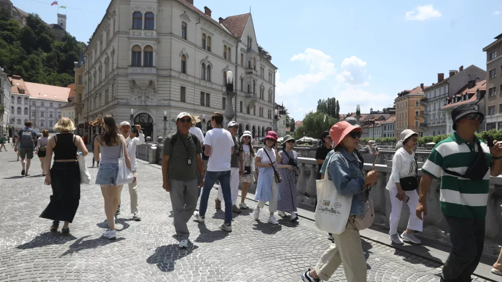 17.06.2024 - turisti v Ljubljani - poletje 2024 - turizem - turistična sezona - kratkoročno oddajanje AirbnbFOTO: Luka Cjuha / Foto: Luka Cjuha