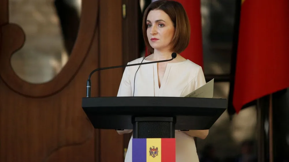 FILE PHOTO: Moldovan President Maia Sandu gives a statement during a visit from French President Emmanuel Macron (not pictured) following their meeting in Chisinau, Moldova, June 15, 2022. Yoan Valat/Pool via REUTERS/File Photo