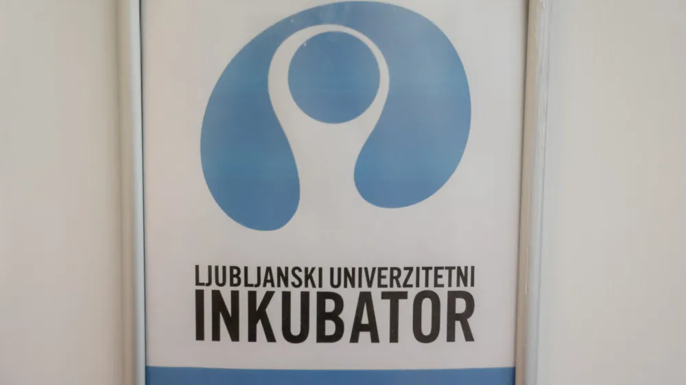 Ljubljana, prostori LUI.<br>Novinarska konferenca Ljubljanskega univerzitetnega inkubatorja (LUI), na kateri so med drugim predstavili LUI, raziskovalni in razvojni center za izdelke Deeptech Alliance ter nacrte za prihodnost.