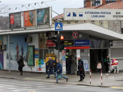 - 09.03.2023 – stavba - Avtobusna postaja Ljubljana d.d., Trg OF 4, //FOTO: Tomaž Skale