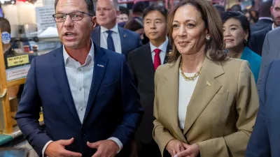 U.S. Vice President Kamala Harris and Pennsylvania Governor Josh Shapiro visit the Reading Terminal Market in Philadelphia, Pennsylvania, U.S., July 13, 2024. REUTERS/Kevin Mohatt