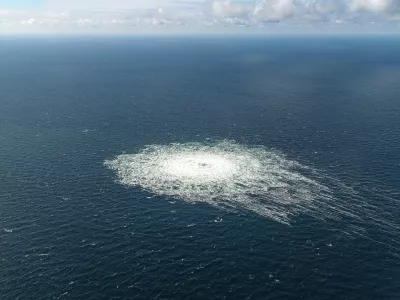 Gas leak at Nord Stream 2 as seen from the Danish F-16 interceptor on Bornholm, Denmark September 27, 2022. Danish Defence Command/Forsvaret Ritzau Scanpix/via REUTERS  ATTENTION EDITORS - THIS IMAGE WAS PROVIDED BY A THIRD PARTY. DENMARK OUT. NO COMMERCIAL OR EDITORIAL SALES IN DENMARK.