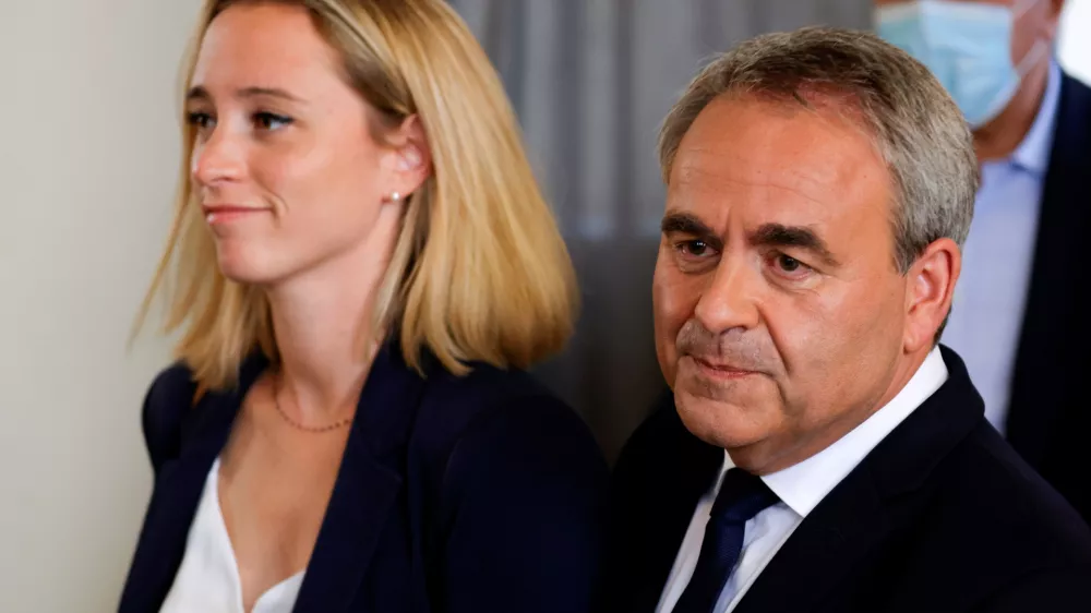 ﻿Xavier Bertrand, Les Republicains (LR) conservative party candidate who runs for his succession as Hauts-de-France region president, leaves with his wife Vanessa Williot after speaking on the results of the second round of French regional and departmental elections, in Saint-Quentin, France, June 27. 2021. REUTERS/Pascal Rossignol REFILE - CORRECTING ID