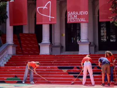 14.08.2024., Sarajevo, Bosna i Hercegovina - Posljednje pripreme za 30. Sarajevo Film Festival su u tijeku, a postavljen je i crveni tepih. Photo: Armin Durgut/PIXSELL