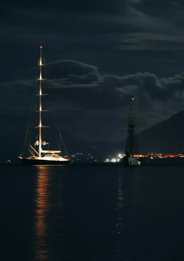 Bayesian, a 56-meter-long sailboat, which later sank off the Sicilian capital Palermo, is seen in Santa Flavia, Italy August 18, 2024 in this picture obtained from social media. Baia Santa Nicolicchia/Fabio La Bianca/via REUTERS THIS IMAGE HAS BEEN SUPPLIED BY A THIRD PARTY. MANDATORY CREDIT. NO RESALES. NO ARCHIVES.