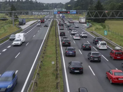 - 21.06.2024 - zastoji na zahodni ljubljanski obvoznici, smer primorska //FOTO: Jaka Gasar