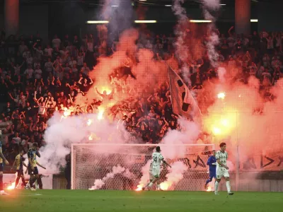 Izgredi na tekmi Olimpija - Rijeka