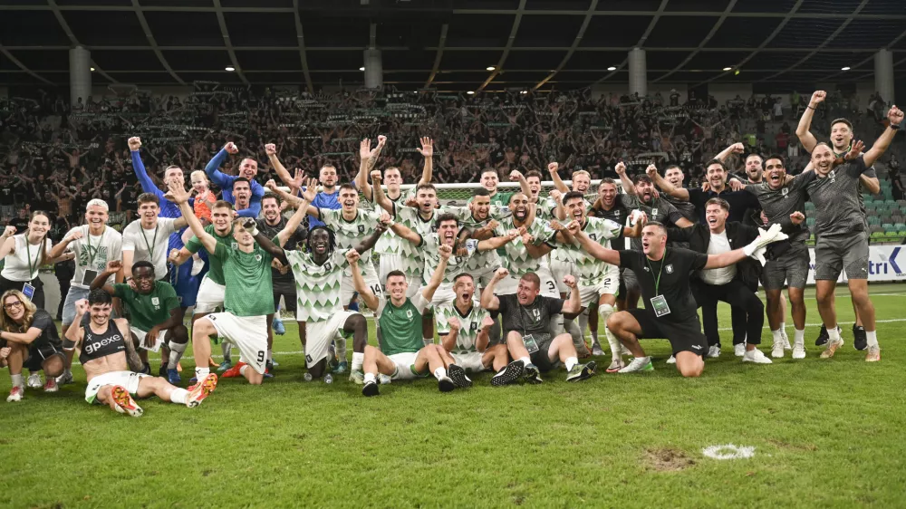 Slavje po uvrstitvi Green Dragons29.08.2024 NK Olimpija: FK Rijeka, kvalifikacije za Evropska konferenčna liga Foto: Nik Erik Neubauer