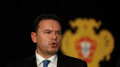 FILE PHOTO: Social Democratic Party (PSD) and Democratic Alliance (AD) leader Luis Montenegro speaks to the media after meeting President Marcelo Rebelo de Sousa following the general election, in Lisbon, Portugal, March 20, 2024. REUTERS/Pedro Nunes/File Photo