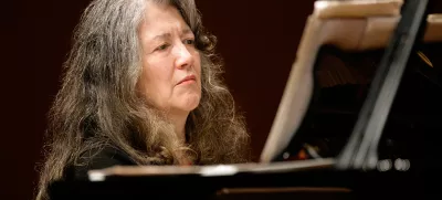 ﻿Martha Argerich, Piano / 03.12.2006 / Koelner Philharmonie