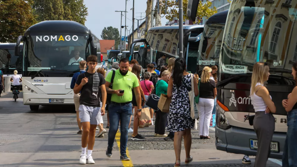 - 05.09-2024. - Avtobusma postaja Ljubljana, primestne proge.//FOTO: Bojan Velikonja