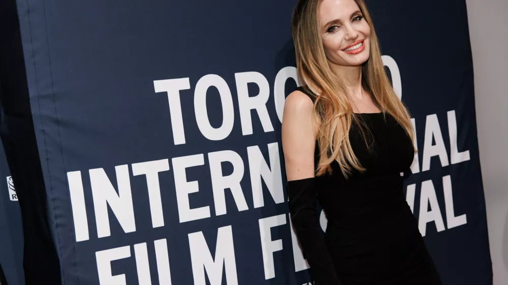 08 September 2024, Canada, Toronto: American actress Angelina Jolie arrives on the red carpet for the premiere of "Without Blood" at TIFF Lightbox, during the Toronto International Film Festival. Photo: Cole Burston/Canadian Press via ZUMA Press/dpa