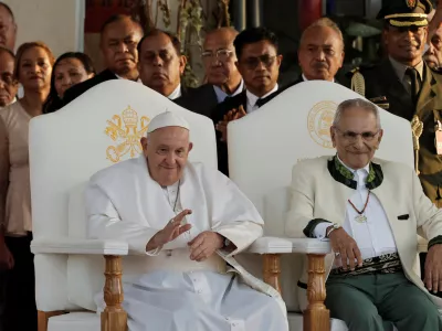 Pope Francis and East Timor's President Jose Ramos-Horta attend a welcoming ceremony at the Presidential Palace in Dili on September 9, 2024.   YASUYOSHI CHIBA/Pool via REUTERS