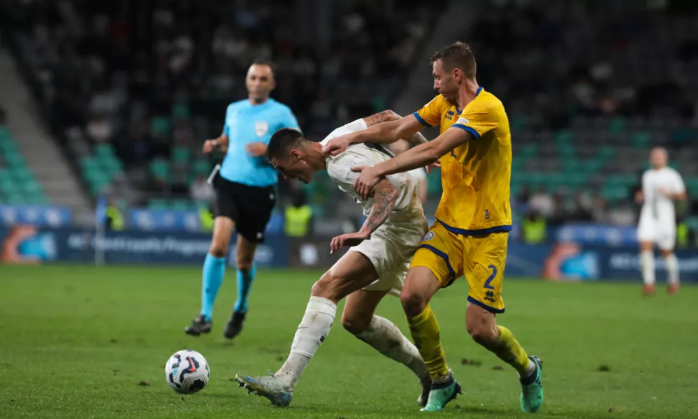 - poškodovano in obrabljeno igrišče. 09.09.2024 9.09.2024. Nogomet Liga Narodov, Slovenija - Kazahstan. Foto: Bojan Velikonja 