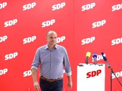 29.08.2024., Zagreb - Potpredsjednik SDP-a Sinisa Hajdas Doncic predao je danas kandidaturu za predsjednika stranke i odrzao konferenciju za medije u sredisnjici SDP-a. Photo: Patrik Macek/PIXSELL