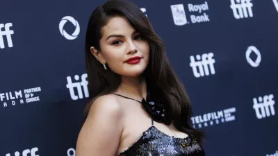 CORRECTS NAME TO SELENA GOMEZ NOT ZOE SALDANA - Selena Gomez arrives on the red carpet for the premiere of 'Emilia Perez' at the Princess of Wales Theatre during the Toronto International Film Festival, in Toronto, on Monday, Sept. 9, 2024. (Cole Burston/The Canadian Press via AP)