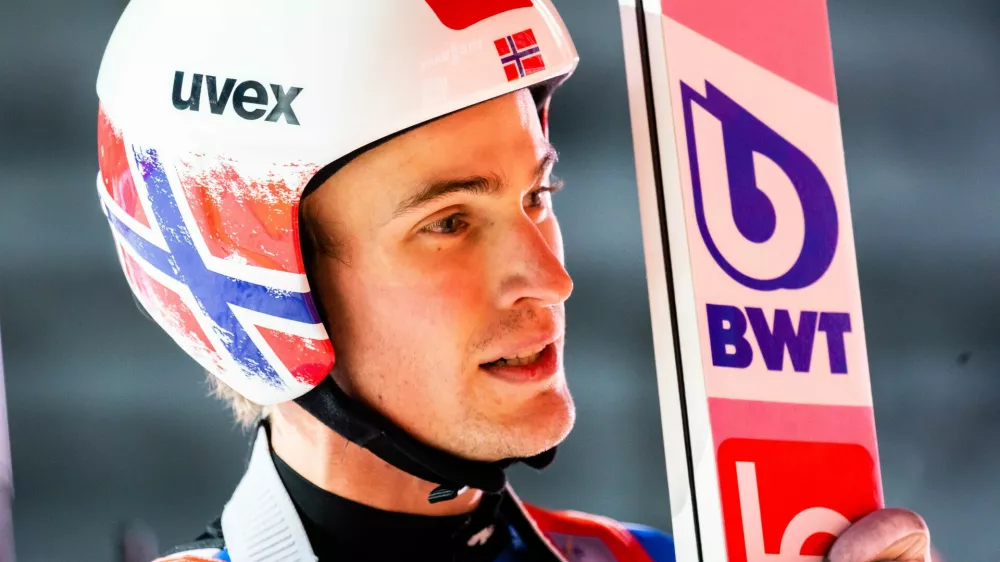 FILED - 10 January 2021, Baden-Wuerttemberg, Titisee-Neustadt: Norway's Daniel Andre Tande stands in the outrun zone of the Hochfirstschanze during the men's large hill 2nd round at the Nordic skiing World Cup. Olympic ski jumping champion Daniel-Andre Tande of Norway has announced his retirement on Wednesday evening. Photo: Philipp von Ditfurth/dpa