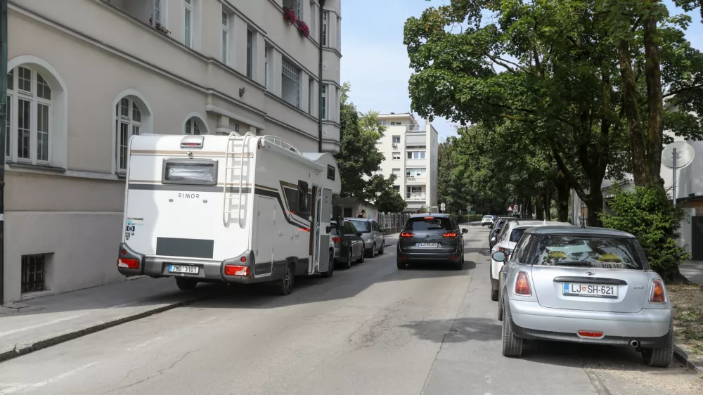 26.08.2024 - Avtodom - parkiranje avtodoma mestna občina ljubljanaFoto: Luka Cjuha